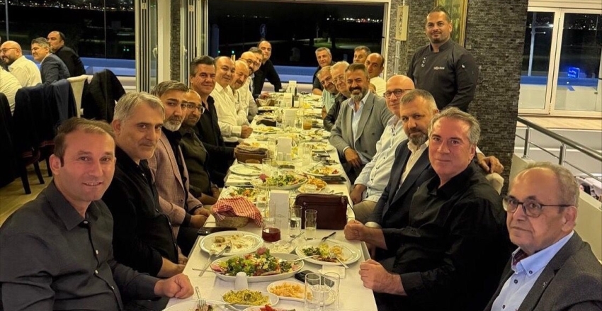 Kırşehirli İş İnsanları Akşam Yemeğinde Buluştu